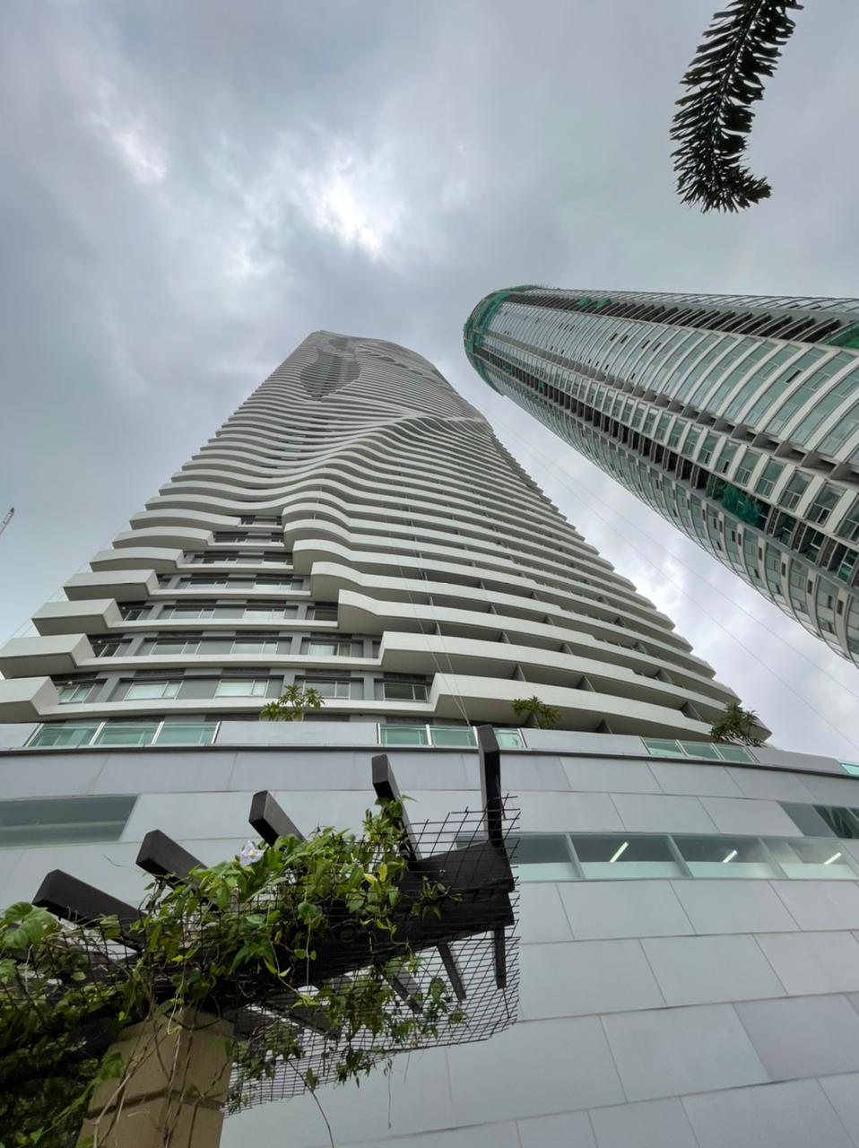 2bedroom Condominium for Lease is located at The Royalton, Pasig, 2nd